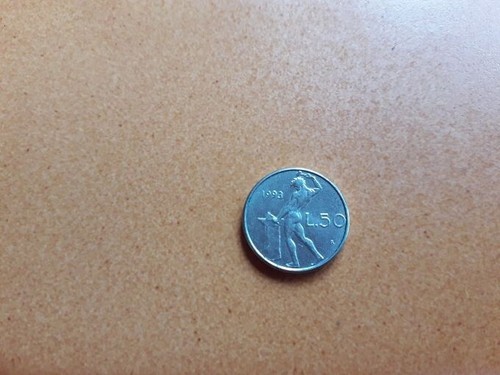 Moneta lire piccola - moneta,