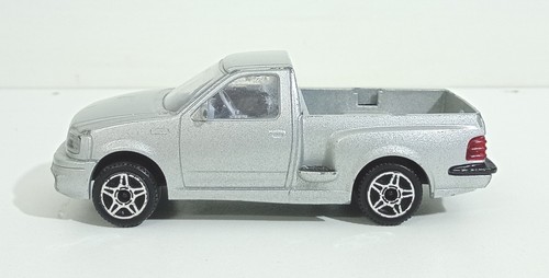 I165507 burago ford - i165507, svt