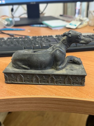Statuetta cane bronzo - di,