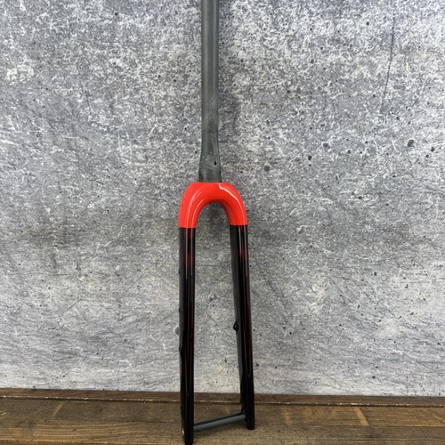 Checkpoint carbon 700c - carbon,