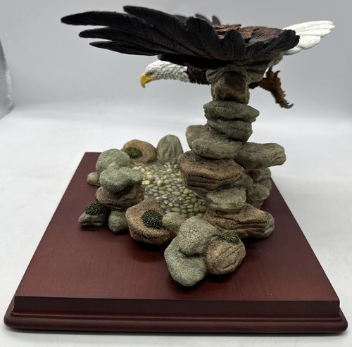 Scultura aquila volante - , fatta