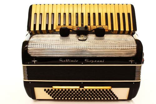 Sistema microfonico - sistema, a