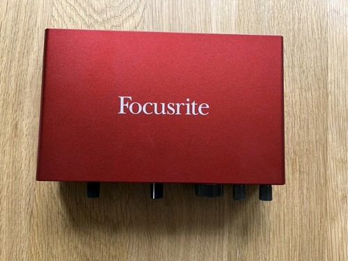 Focusrite scarlett 8i6 - focusrite,