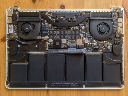 Macbook pro retina mid - retina, i7
