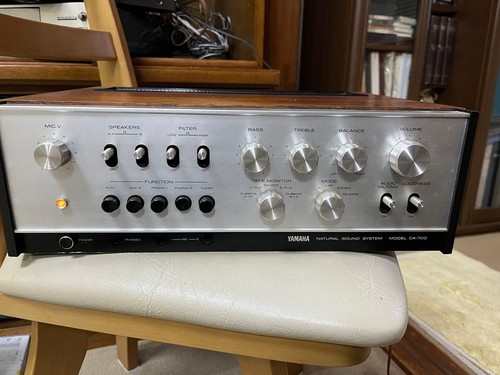 Amplificatore integrato