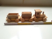 Trenino in legno artigianale