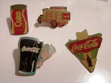Lotto 4 Spille Coca Cola Da Collezione Pins Pins Bottiglia