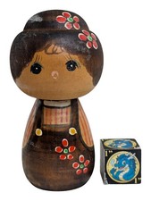 Bambola Kokeshi creativa
