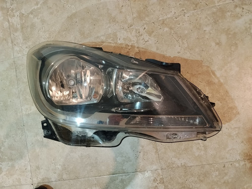 Faro derecho mercedes - derecho, c180
