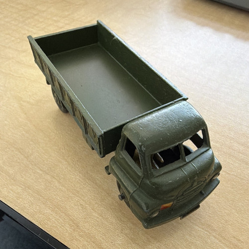 Dinky toys carro - toys, militare