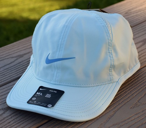 Cappello nuovo con - , etichette
