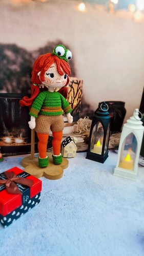 Bambola bambina cappello - , rana