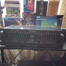 Preamplificatore/equalizzatore