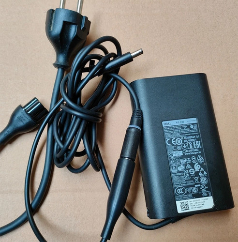 Alimentatore originale dell - alimentatore,