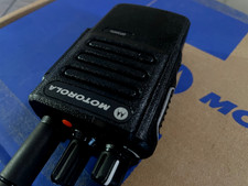 MOTOROLA DP3441e MOTOTRBO DIGITALE VHF RADIO BIDIREZIONALE WALKIE TALKIE EX NOLEGGIO