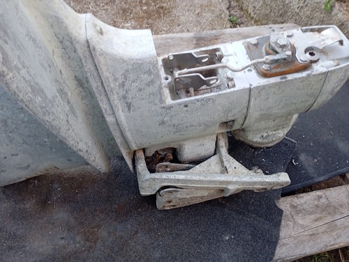 Piede volvo penta 854049 - volvo,