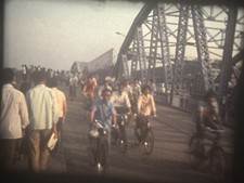 1981 Canton Guangzhou Cina Street City Scene Persone Barche Super 8mm Home Movie