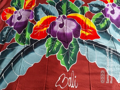 Bali sarong dipinto - a, mano