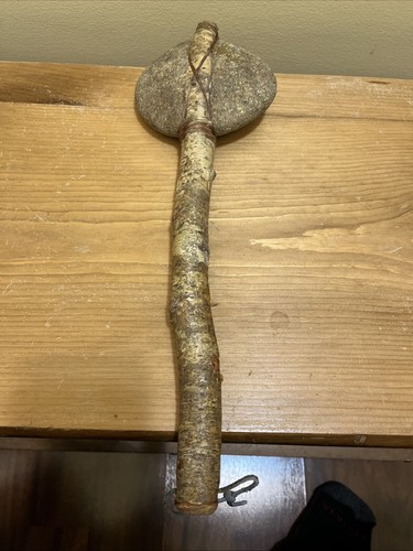 Tomahawk nativo americano