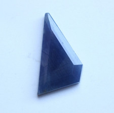 Pietra preziosa taglio a