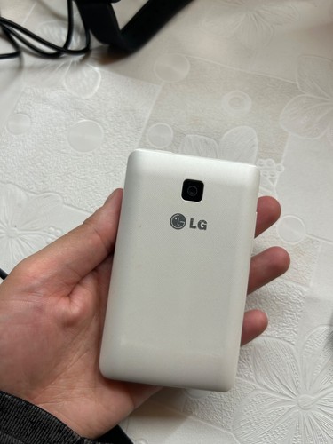 Smartphone optimus l3 - -,