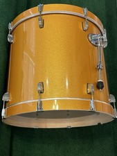 Basso Ludwig 22” x 20”