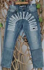 Jeans nuovi con etichette