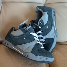 Basket vintage skate shoes pour collectionneur  Globe Gherson Mosley 9us 42.5eu