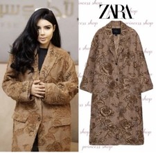 ZARA: Cappotto lungo ricamato
