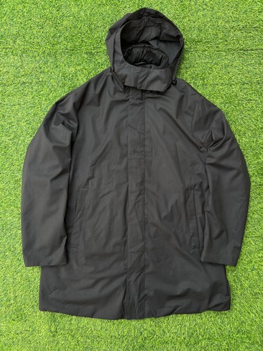 Parka tecnico con cappuccio