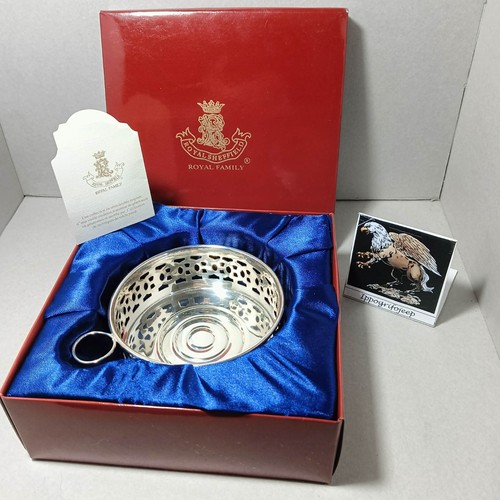 Royal family sheffield silver - royal,