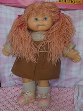 BAMBOLA CAMILLA CON IL