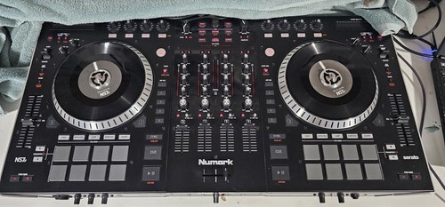 Numark ns7ii controller - numark,