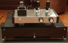 Impianto stereo Hi-End (preamplificatore, amplificatore finale e casse)