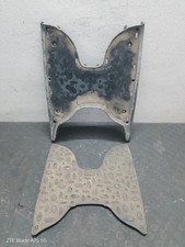 pedana poggia piedi con tappetino  aprilia scarabeo 50 2t 1993 1998