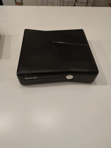 Microsoft xbox 360 slim 4gb - microsoft,