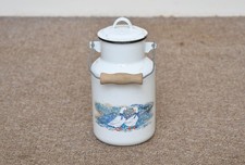 Vintage enamel milk churn can