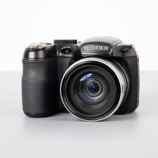 Fujifilm FinePix S2950 14