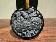 Lalique France : ornement de Noël en cristal. Merles et raisin