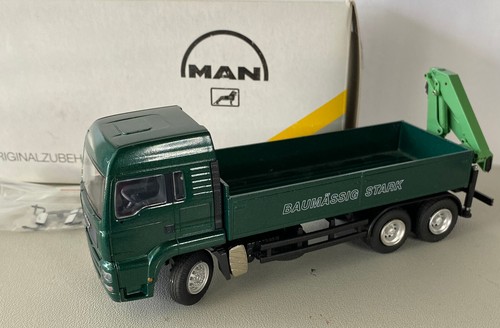 Conrad man tga con - con, gru