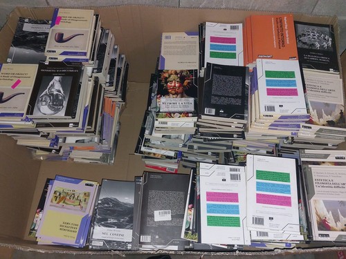Libri nuovi stock di - nuovi, in
