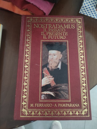 Libro nostradamus passato - il,