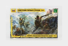 1:35 Zvezda Figures Soldati