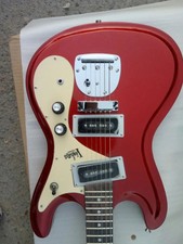 Danelectro Dano Mosrite Rosso