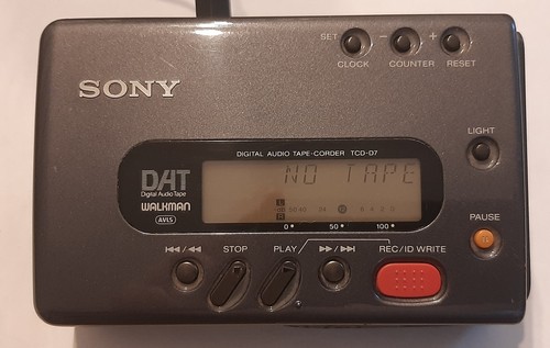 Sony tcd dat - dat, portatile
