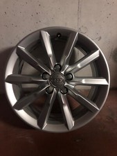 4 cerchi alluminio originali Audi Q3  Foratura 5x112 57.1  17 pollici  