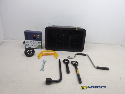 Hyundai i20 kit - hyundai, riparazione