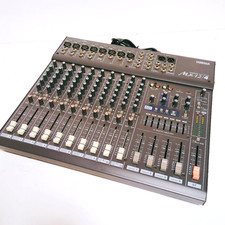 Yamaha MX12/4 12 canali mixer