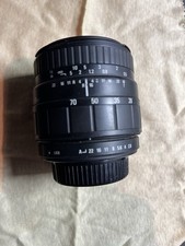 Obiettivo Sigma 28-70 UC Zoom. 1:2.8-4