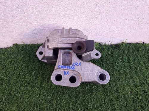 Supporto anteriore motore - anteriore, lato